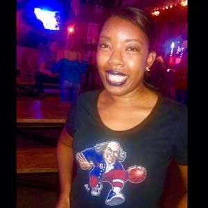 Meet your Posher, Kellie